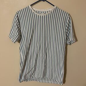 Denim & flower ricky Singh large tshirt *tiny flaw*